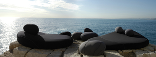 Illustration for article titled Livingstones Are Surrealistic Soft Rock Pillows